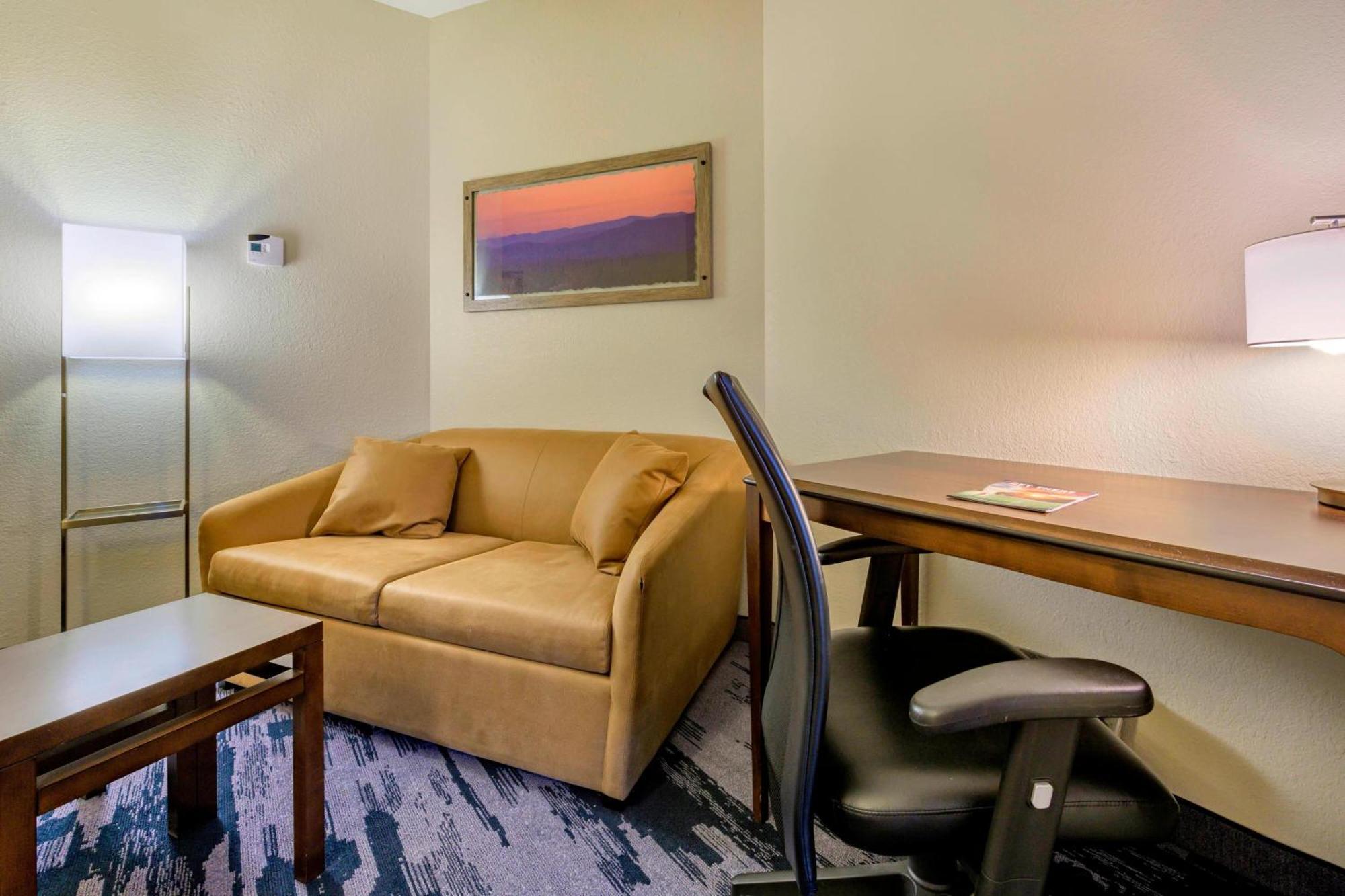 Fairfield Inn & Suites By Marriott Slippery Rock Eksteriør bilde