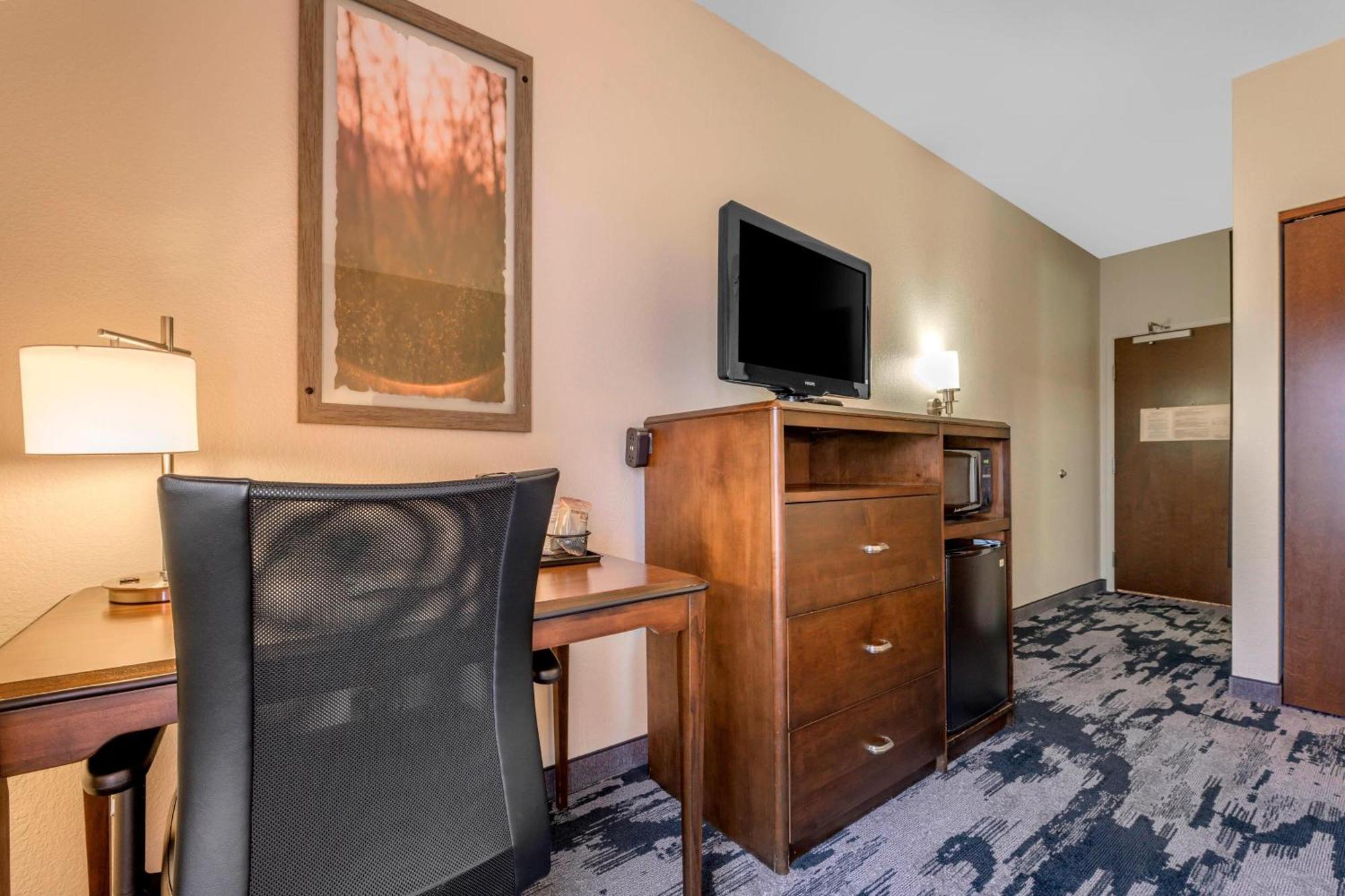 Fairfield Inn & Suites By Marriott Slippery Rock Eksteriør bilde